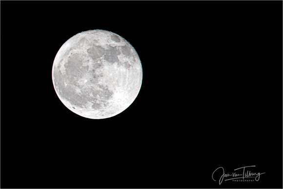 Volle maan boven Den Haag 15 februari 2014